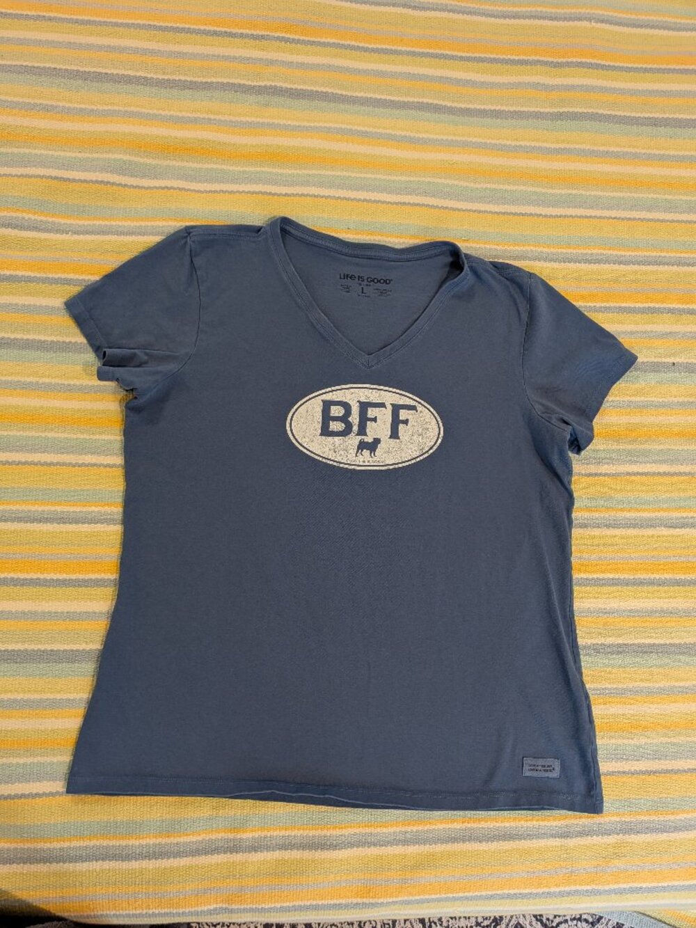 Life Is Good Large Dusty Blue Pug Life BFF Dog Lover Graphic Crusher V-Neck Tee